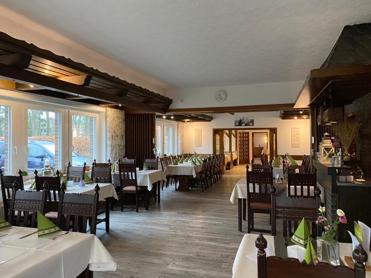 Gasthof Zum Dorfkrug Molbergen ภายนอก รูปภาพ