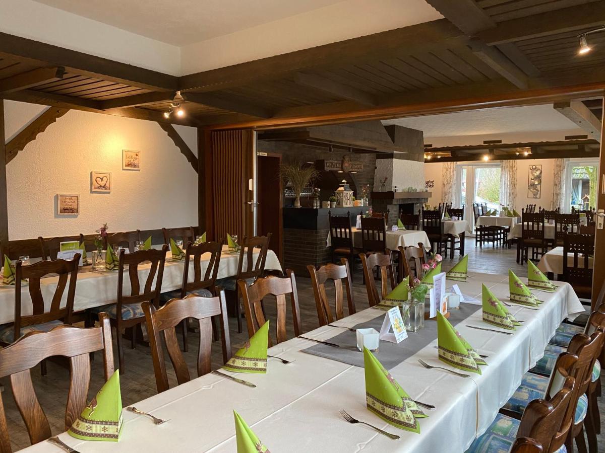 Gasthof Zum Dorfkrug Molbergen ภายนอก รูปภาพ